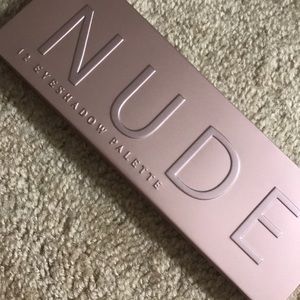 NUDE PALLETE